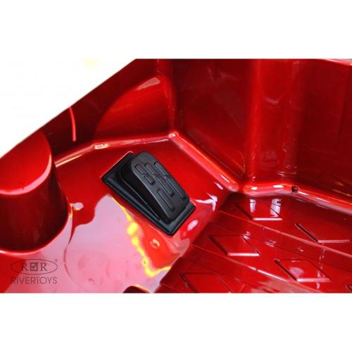 Детский электромобиль RiverToys М333БХ красный глянец фото 4