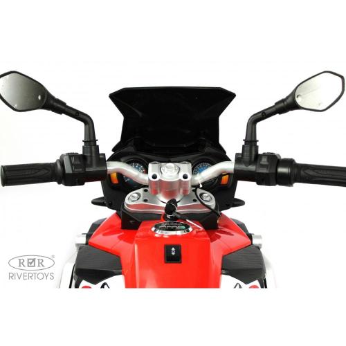 Детский электромотоцикл RiverToys М111БХ красный фото 3